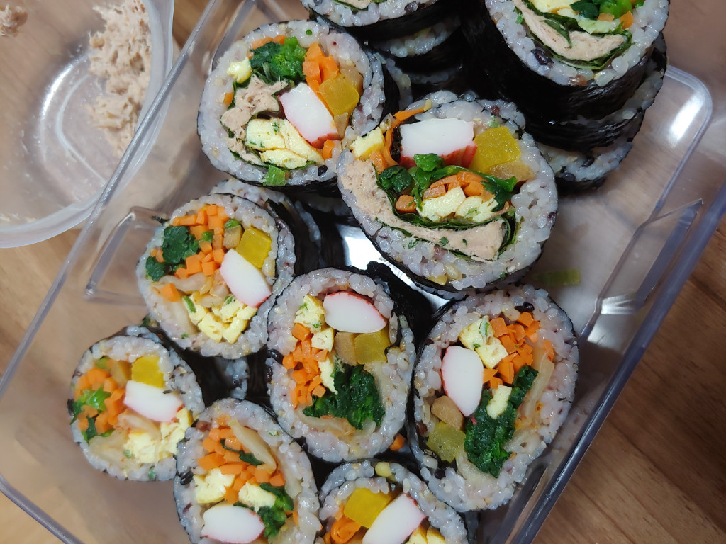 요리 - 김밥 잘 싸는법 좀 알려줄 토리...ㅠ