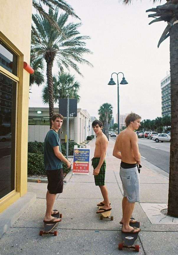 Hot Skater Dudes