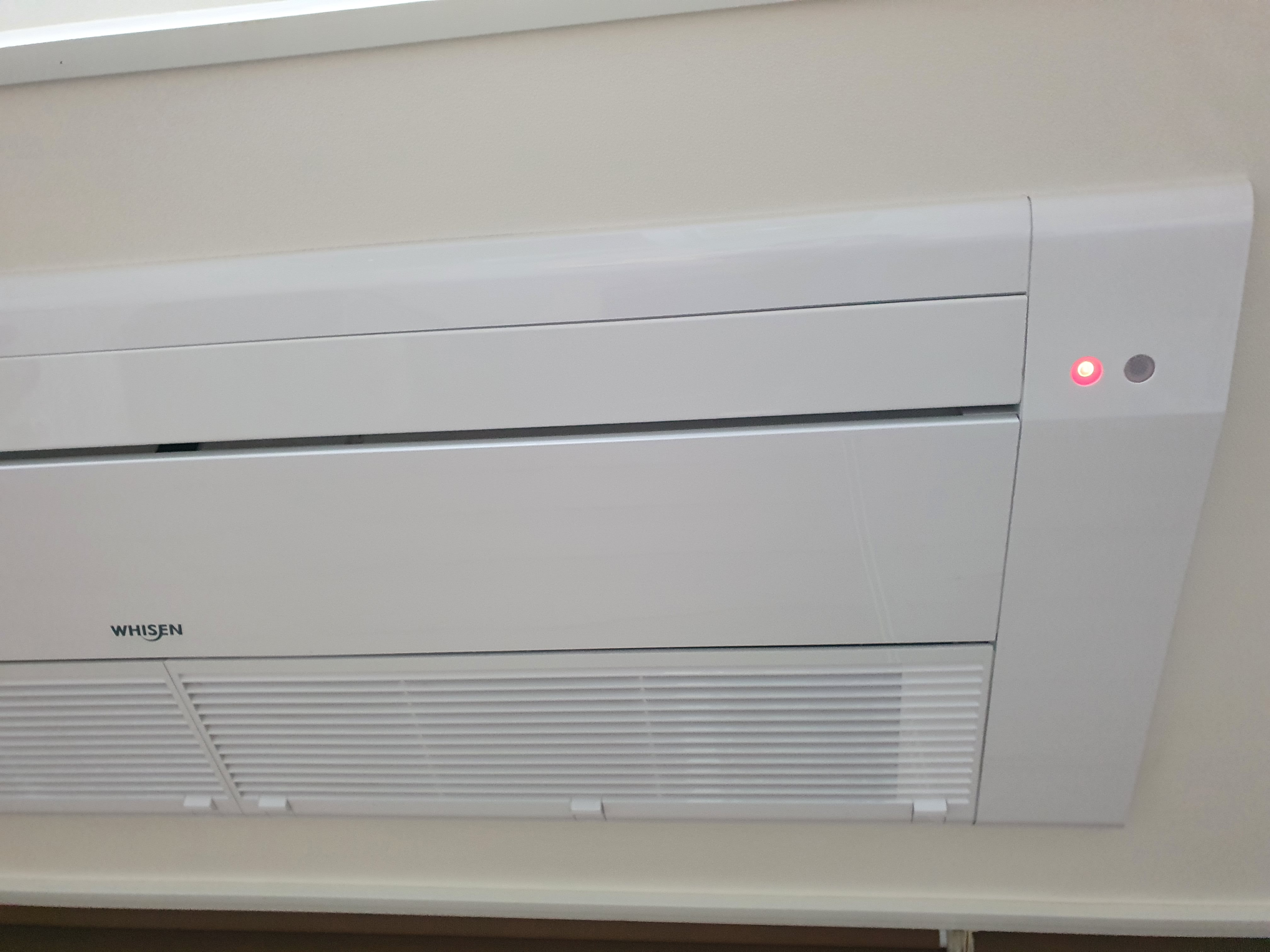 자취 - 우리집 에어컨도 fcu인지 봐줘!