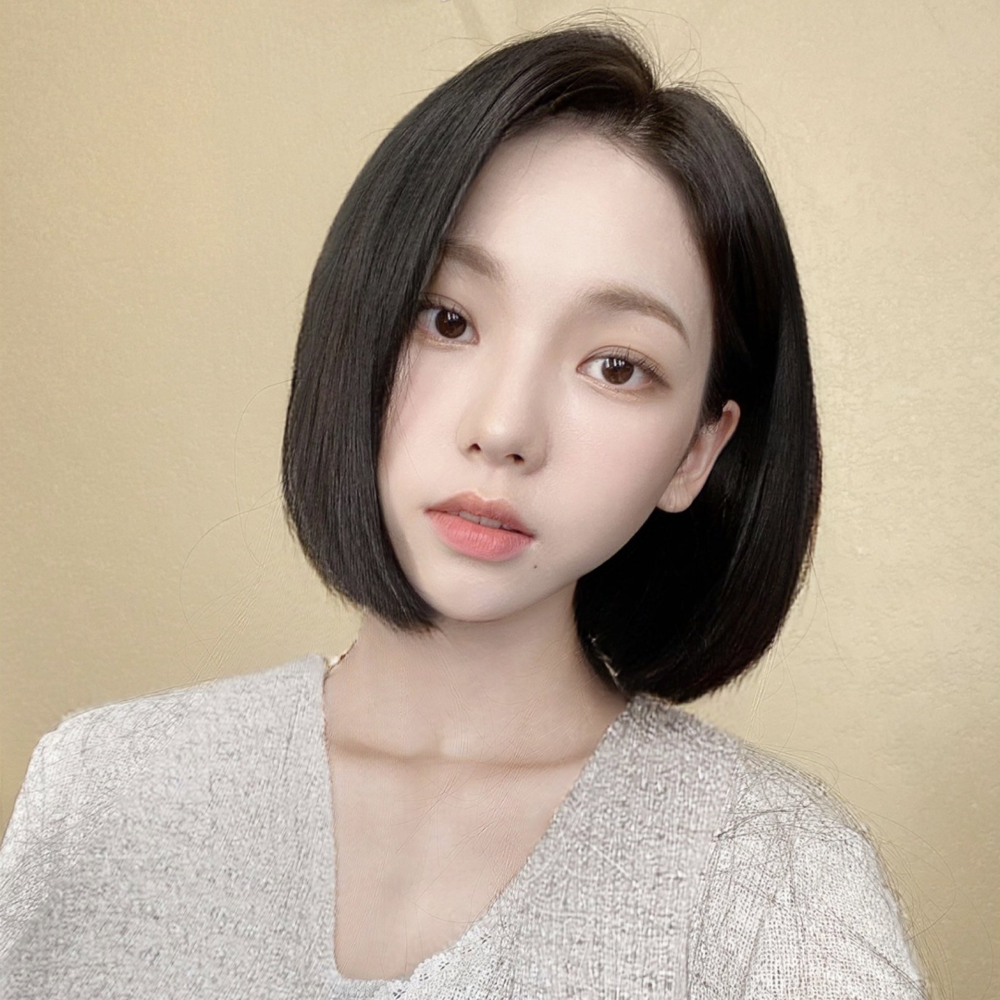 이슈유머 - 에스파 카리나 단발 합성짤.jpg
