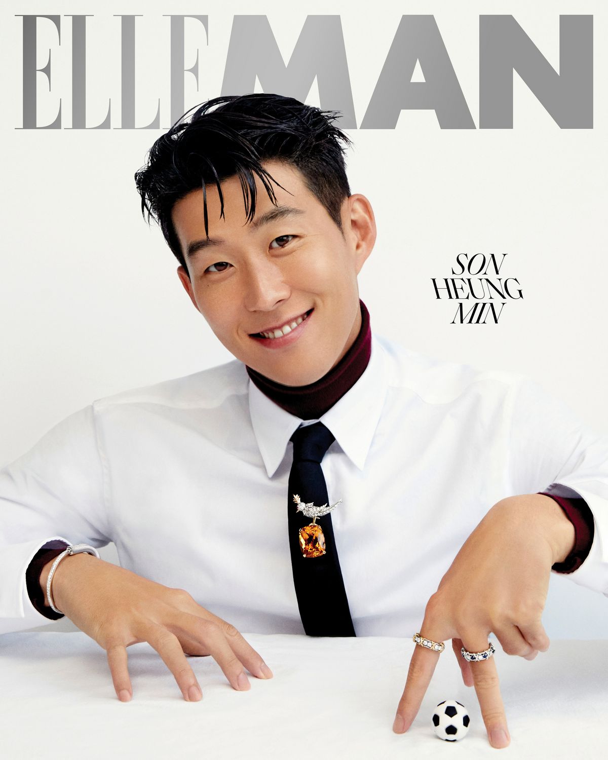 이슈/유머 - 엘르 맨 - 손흥민 티파니앤코 화보 이슈/유머 - 엘르 맨 -  손흥민 티파니앤코 화보